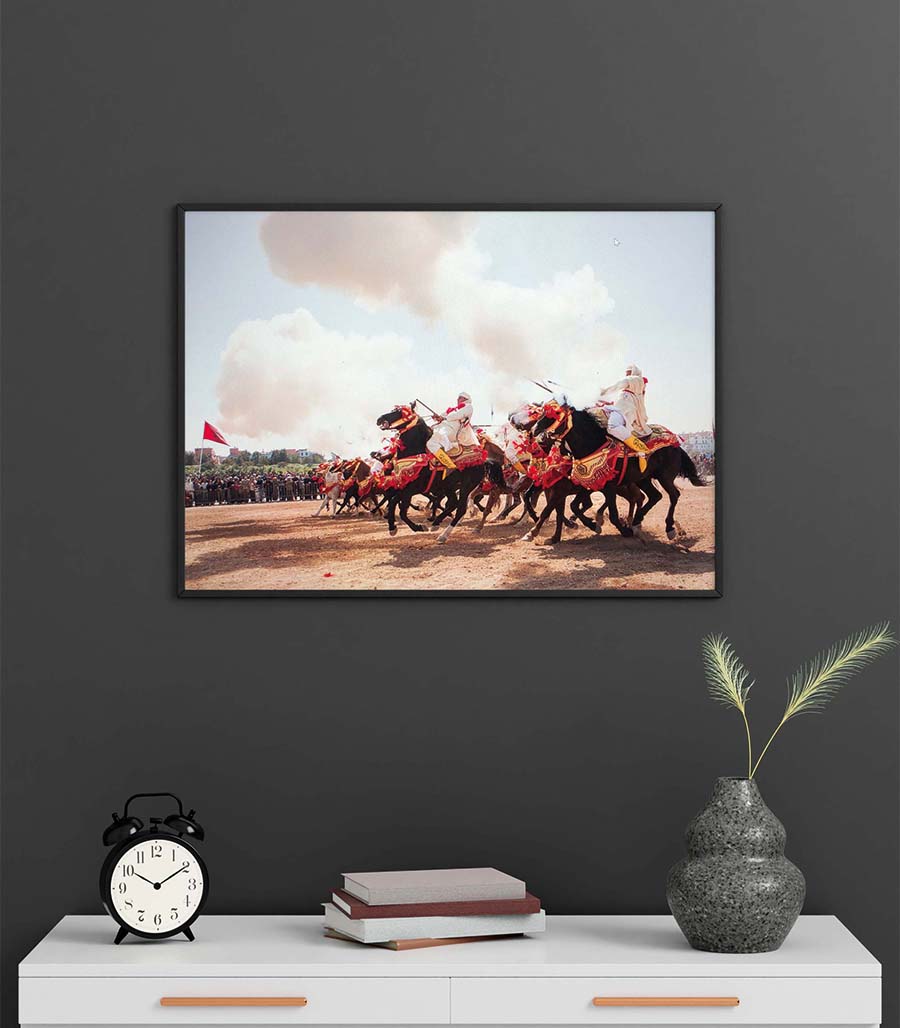 TABLEAU DÉCORATIF DE FANTASIA MAROCAINE COULEURS ET DYNAMISME