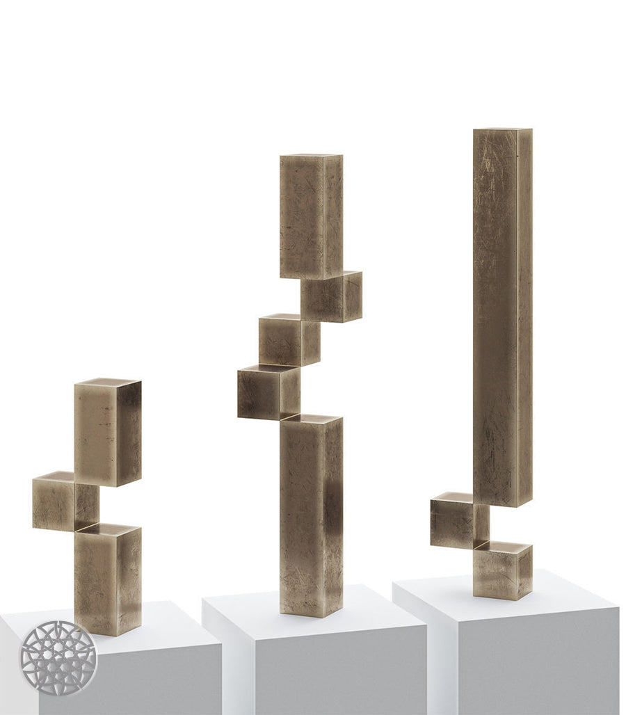 Sculpture Géométrique en Laiton – Harmonie et Équilibre