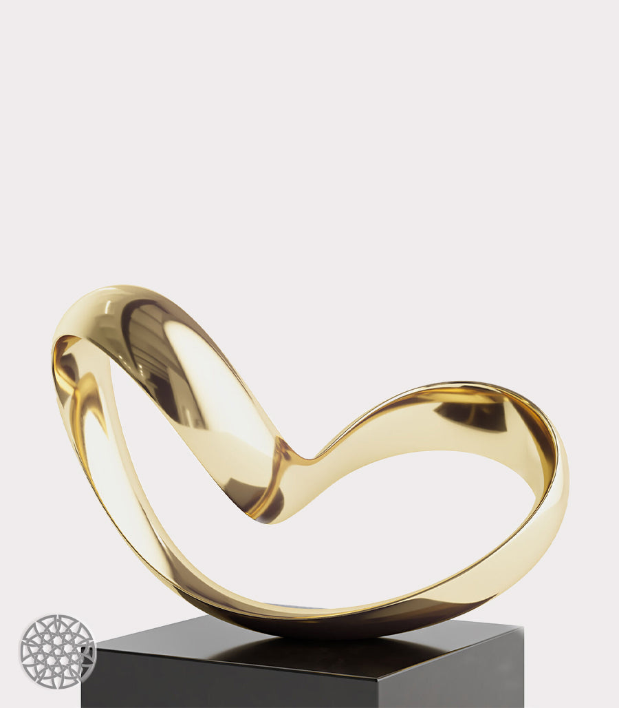 Sculpture Abstraite en Laiton – Élégance et Modernité