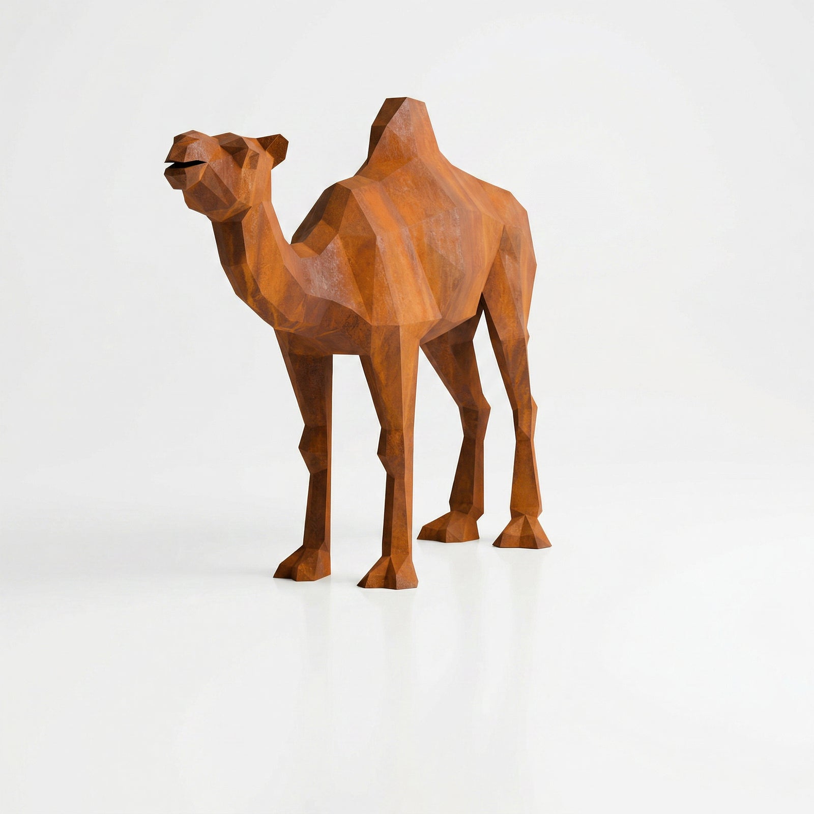 Grande Sculpture de Chameau Polygone