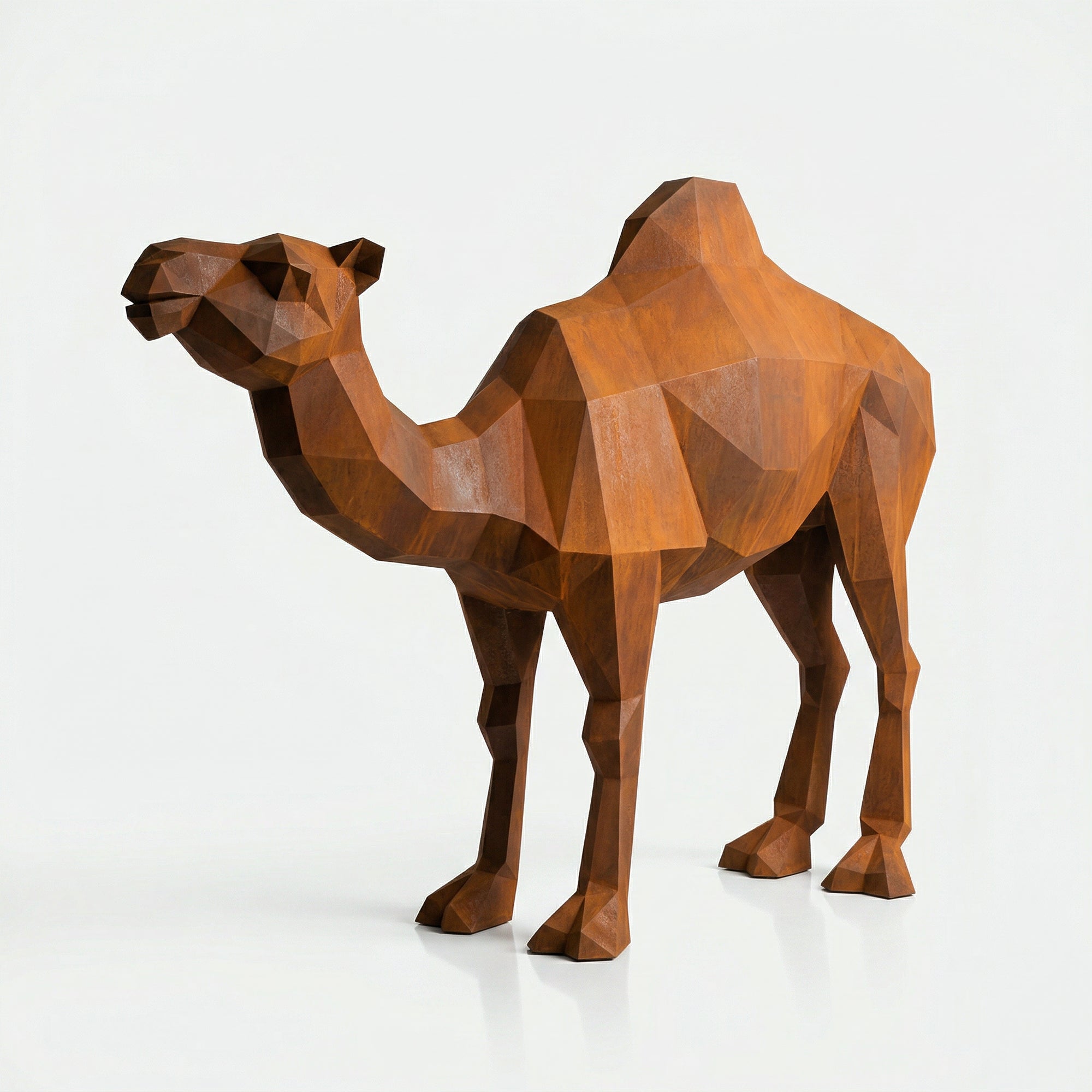 Grande Sculpture de Chameau Polygone