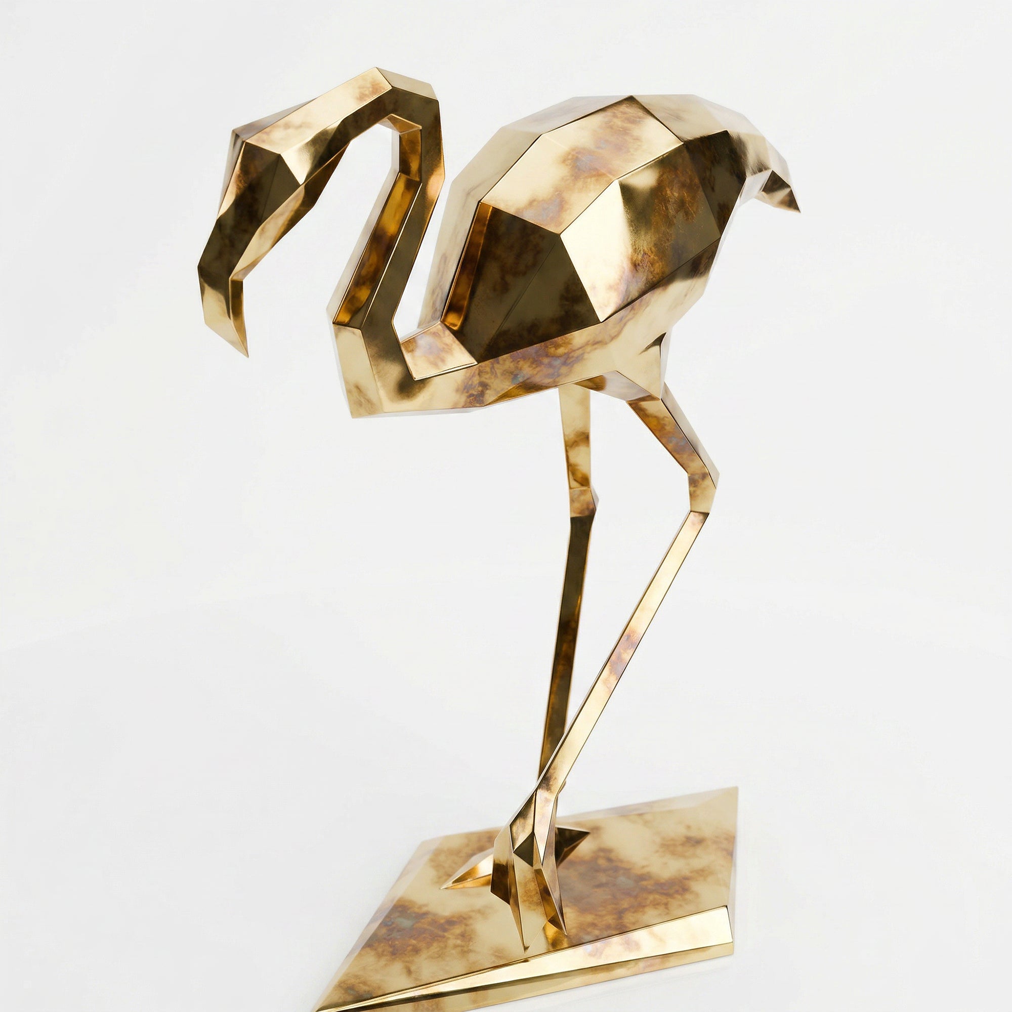 Sculpture contemporaine flamant rose En Laiton