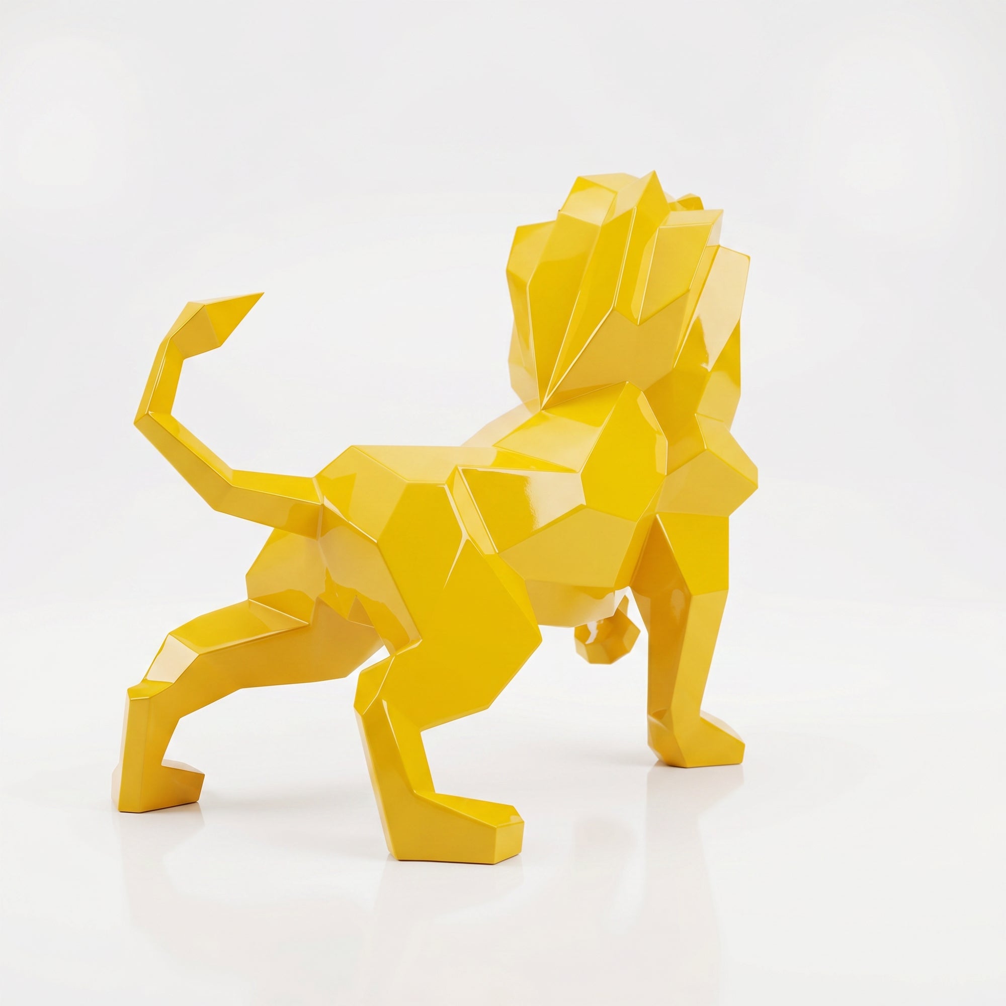 Sculpture Lion Rugissant Facetté