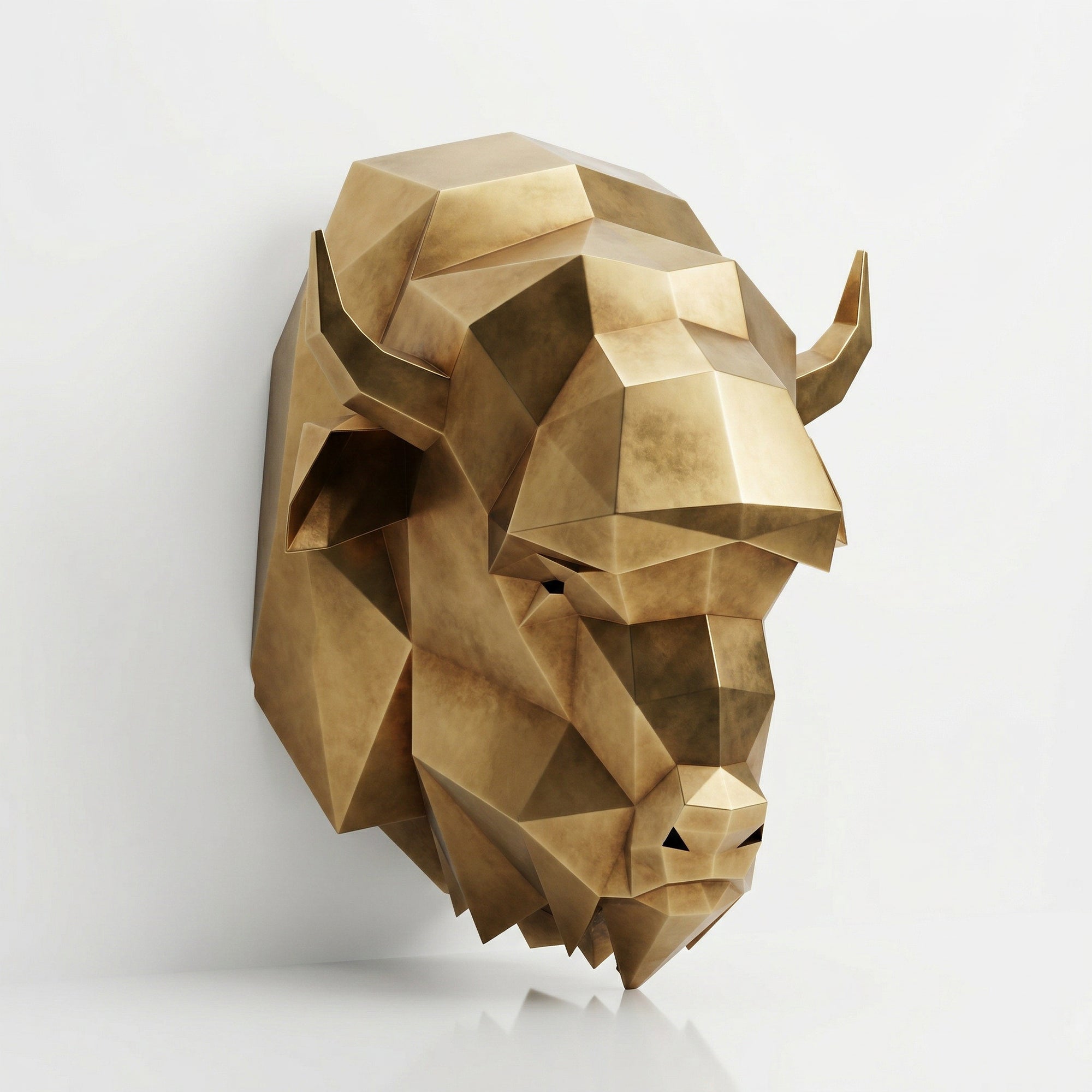 Sculpture Tête de bison en origami En Laiton