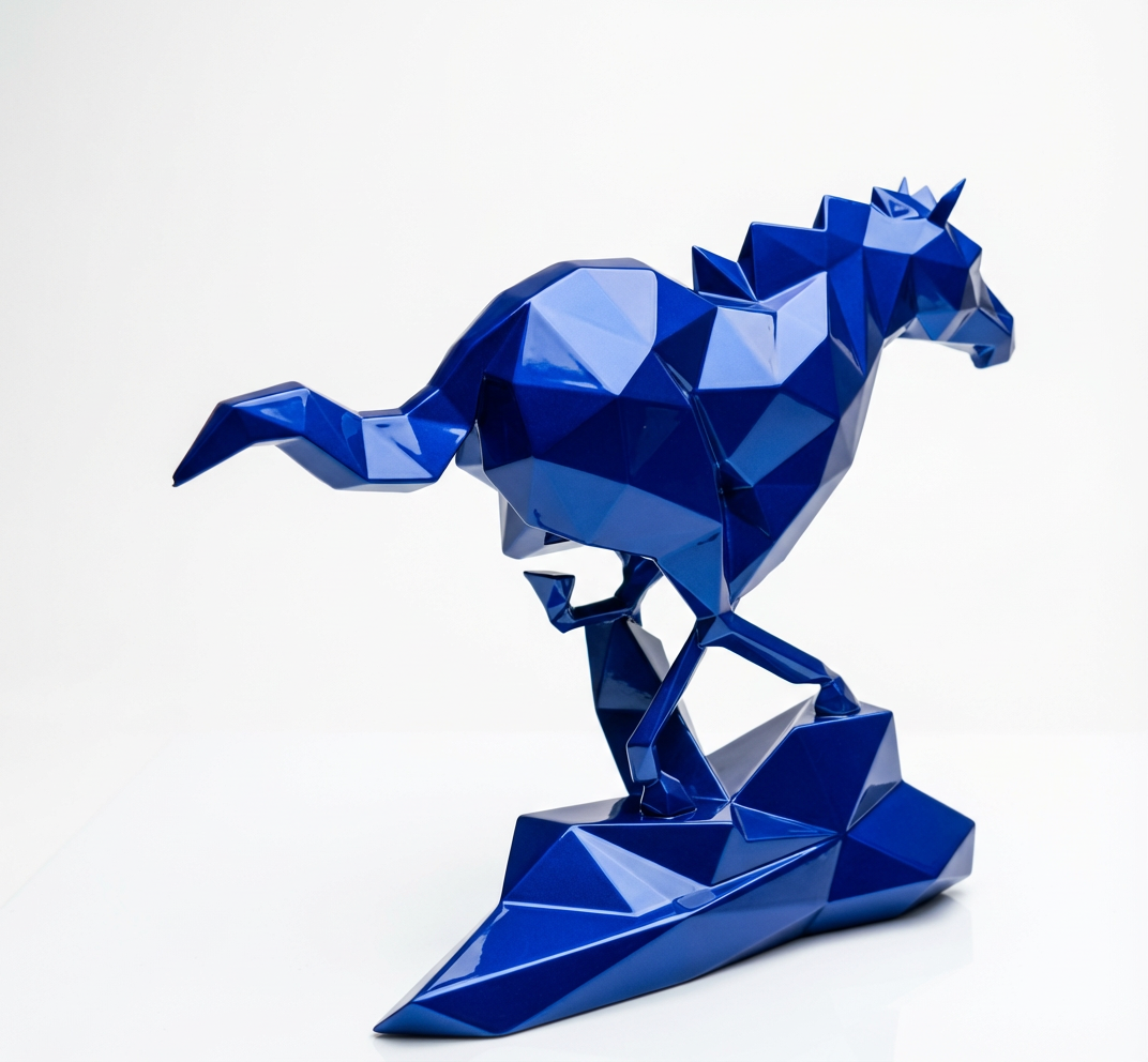 Grande Sculpture Cheval Polygone En Résine