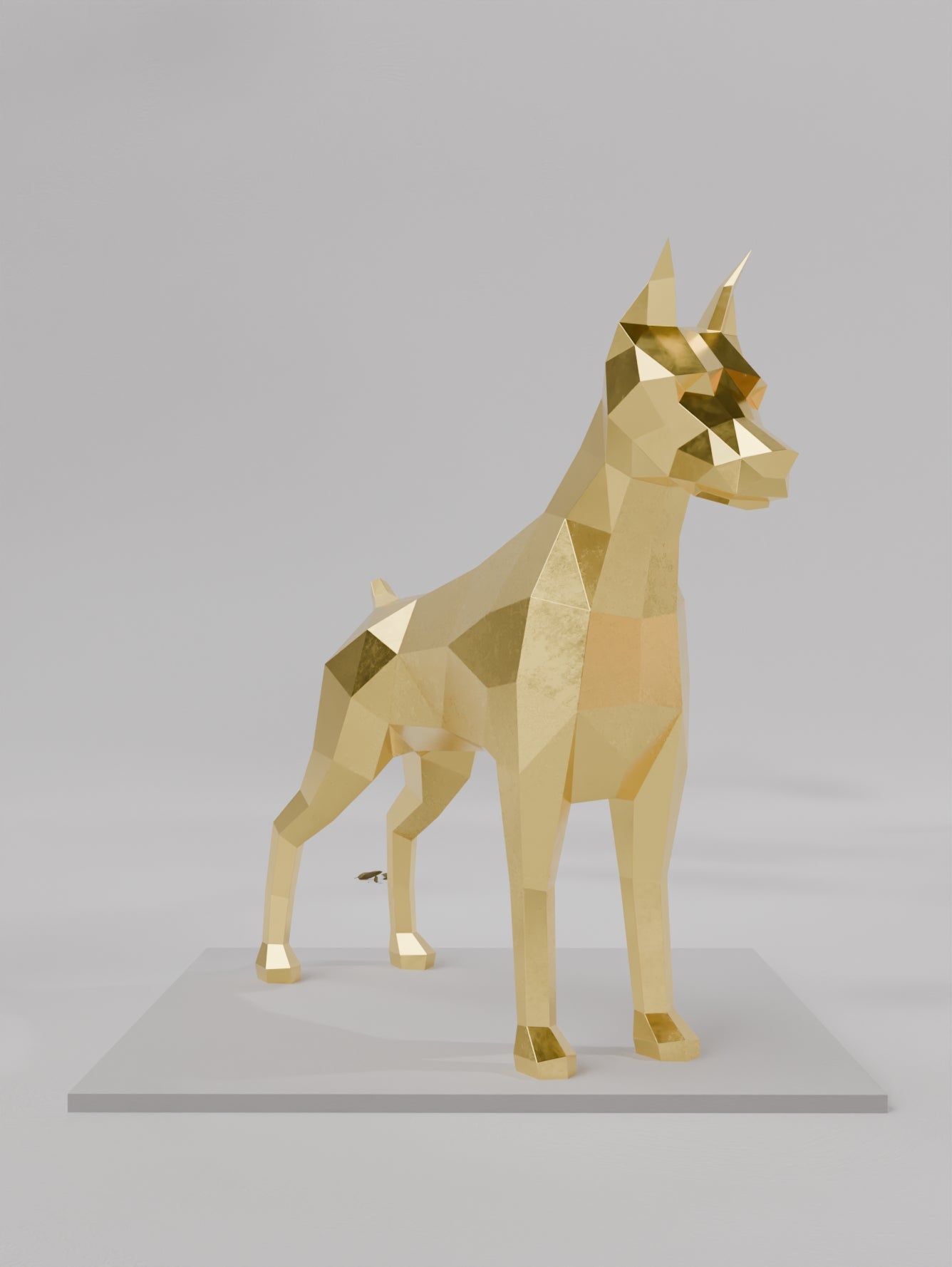 Sculpture Doberman – Design Polygone Angulaire