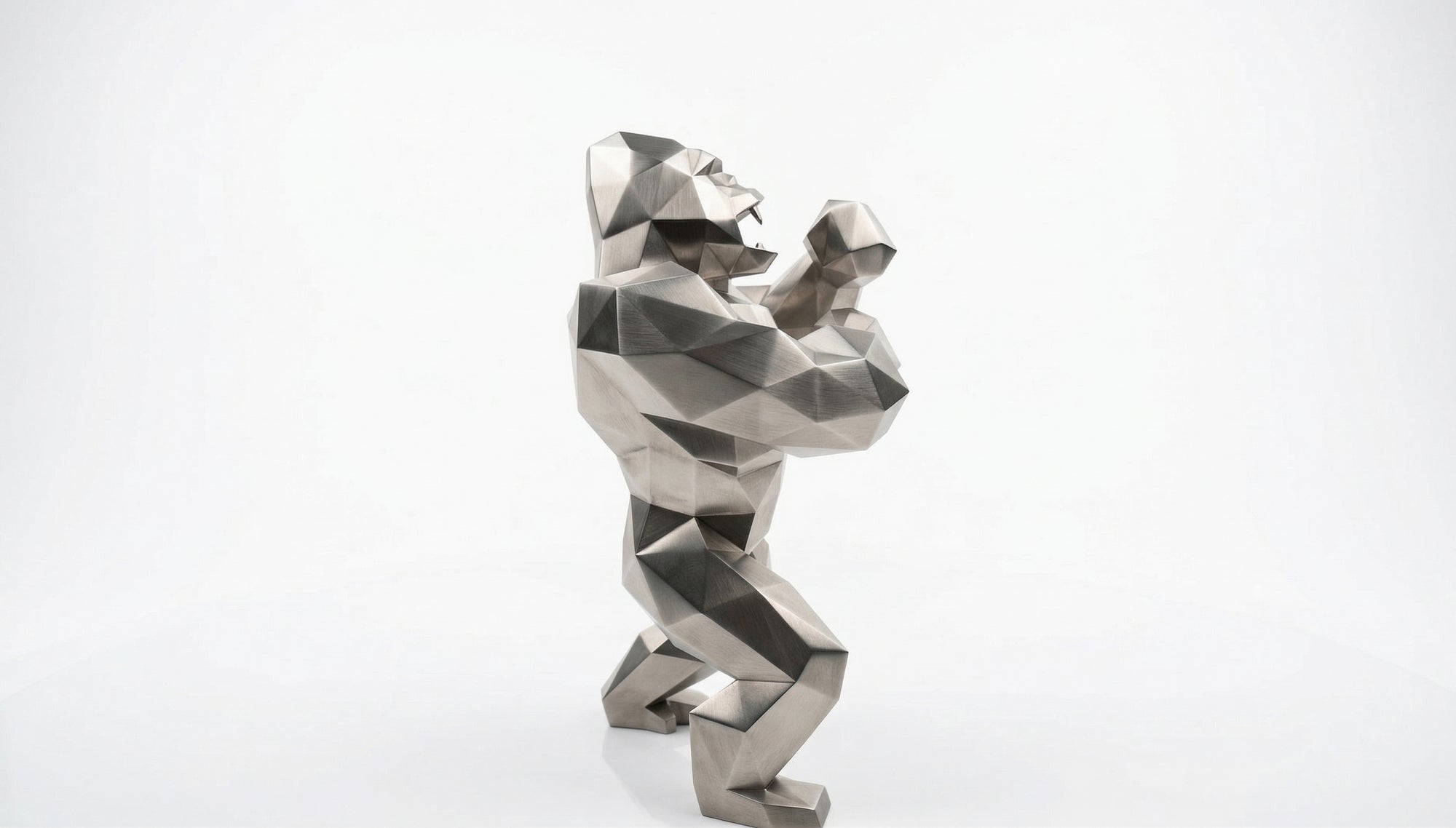 Grande Sculpture King Kong Polygone