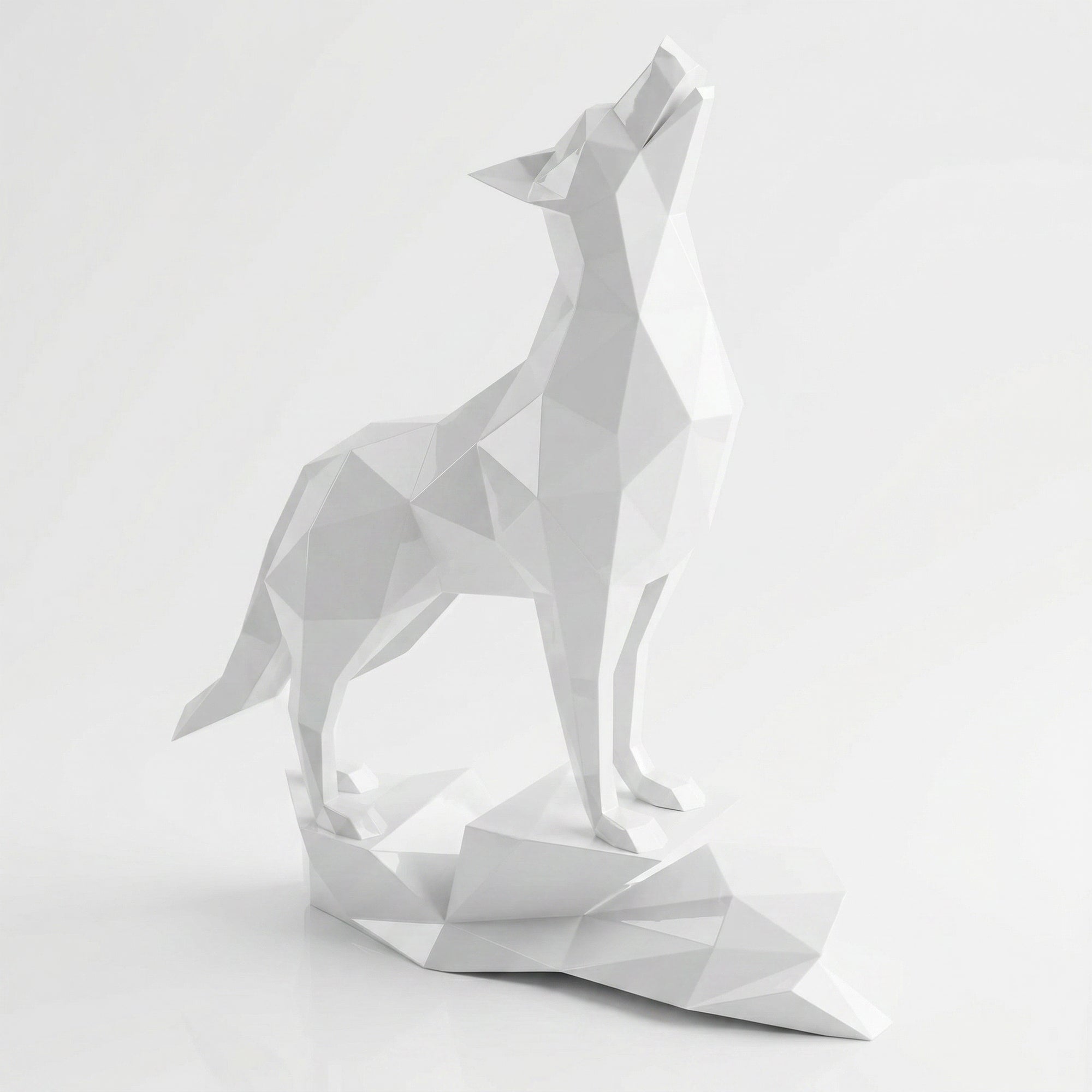 Loup Origami – Grande Sculpture Polygone
