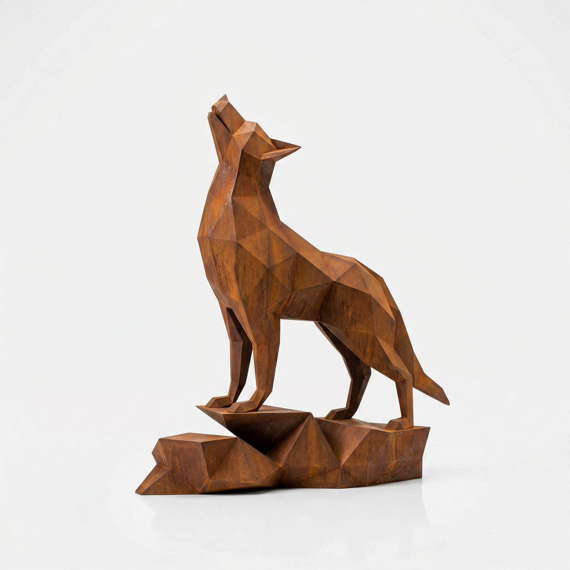 Loup Origami – Grande Sculpture Polygone