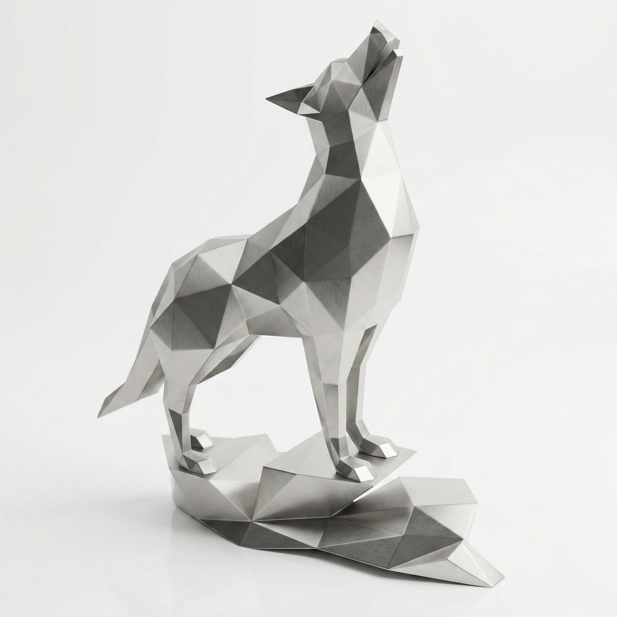Loup Origami – Grande Sculpture Polygone