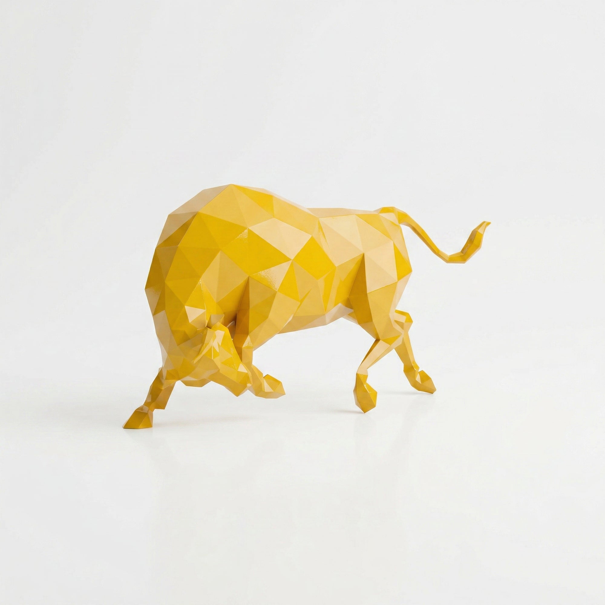 Grande Sculpture taureau Origami